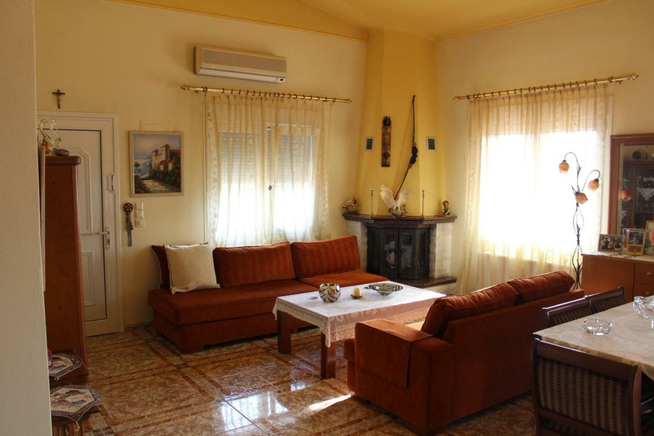 Maria'S Guesthouse Keramoti  Exterior photo